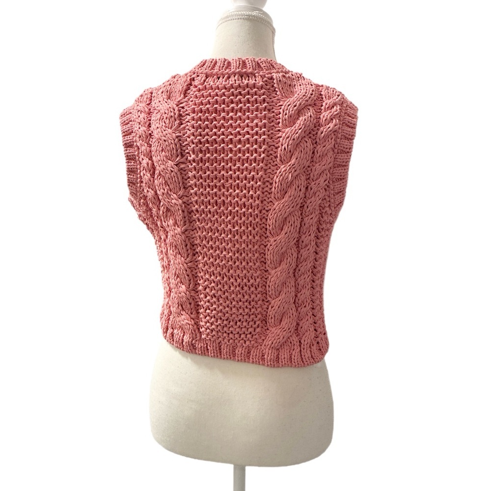 Zara NWOT Candy Pink Cable Knit Sleeveless Vest with Flower Buttons Size Small - Picture 4 of 8